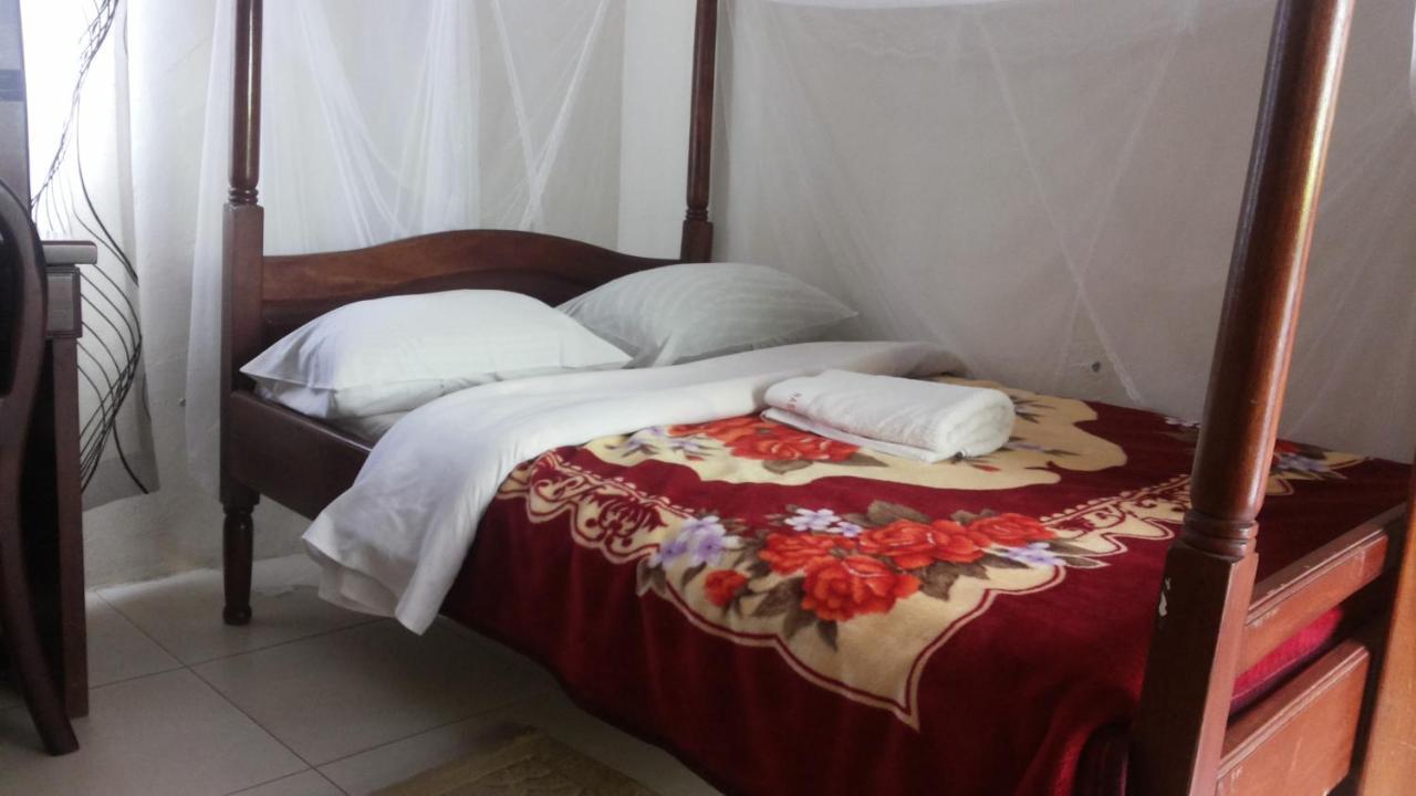 Nasera Suites Hotel Moyo Extérieur photo