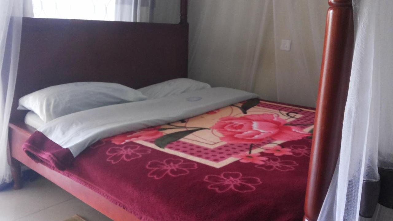 Nasera Suites Hotel Moyo Extérieur photo