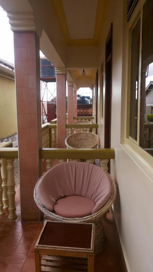 Nasera Suites Hotel Moyo Extérieur photo