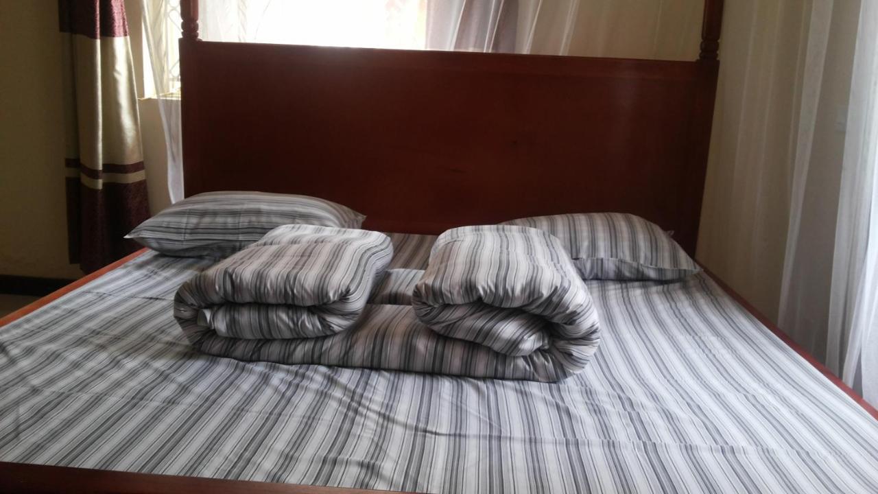 Nasera Suites Hotel Moyo Extérieur photo