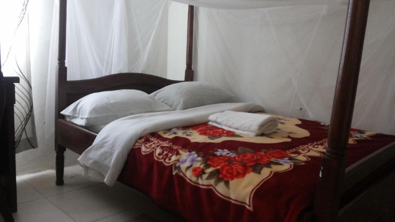 Nasera Suites Hotel Moyo Extérieur photo