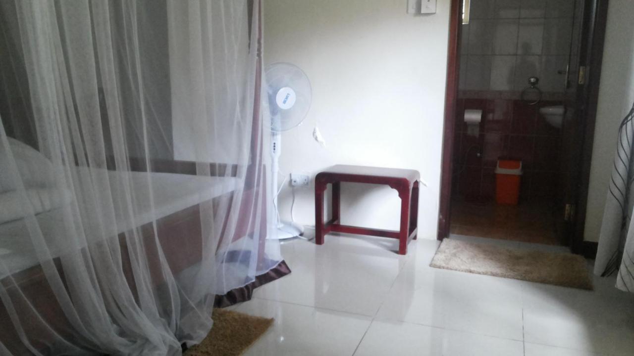 Nasera Suites Hotel Moyo Extérieur photo